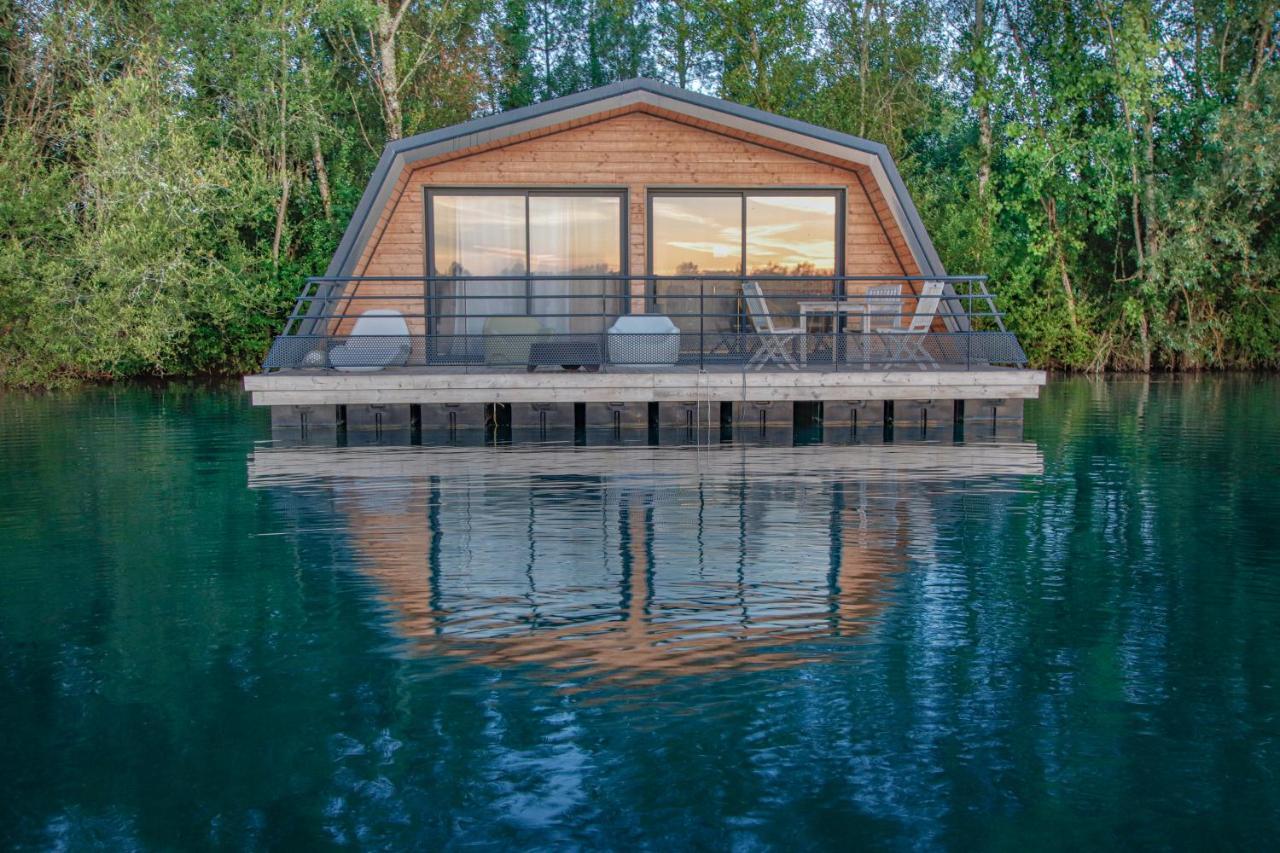 Maison Flottante - Houseboat - Baurech Insolite エクステリア 写真
